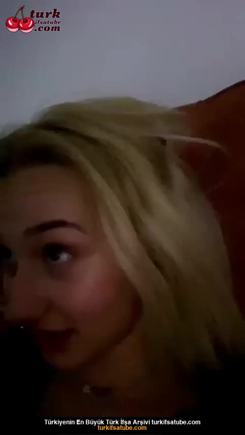 Naz Elbir Piercing Dudak Islatma Emme