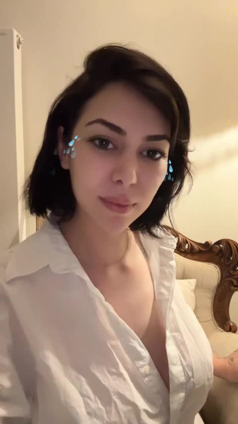 Şeyda Nur Tunç Ifşa Gömlek Aralama Şovu