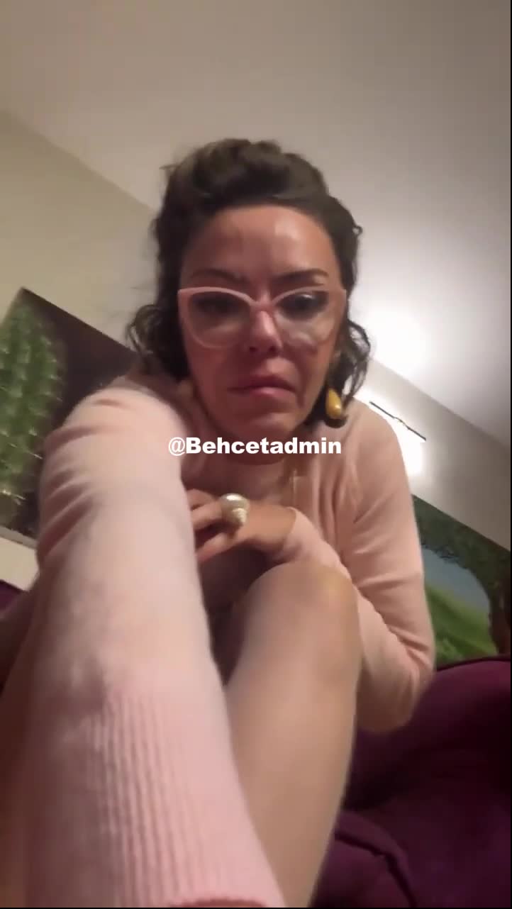 Karolin Fişekçi French Ojeli Ayak Ezme İfşa