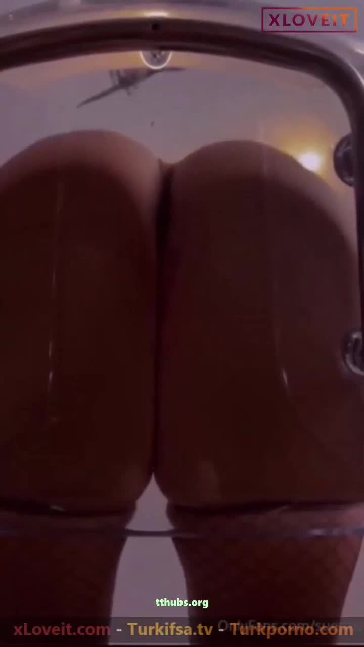 Suesalvia Cam Sehpa Kalça Yırtma Şoku