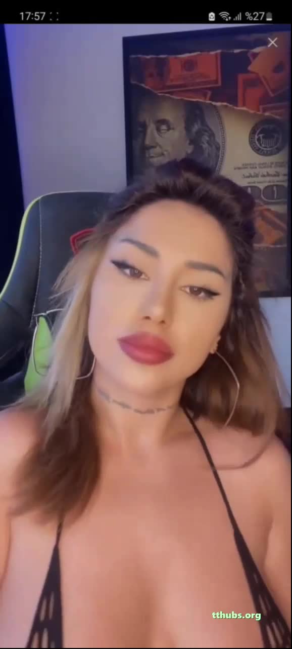 Bilgelisa Siyah File Göğüs Açıyor Ifsa