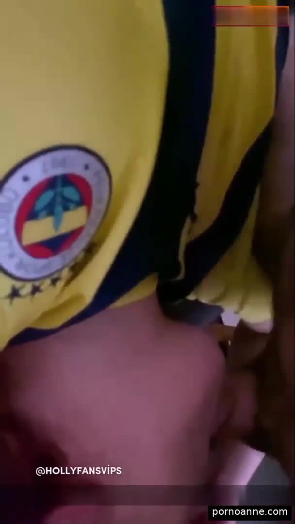 Fener Formalı Kızı Domaltıp Sikiyorlar