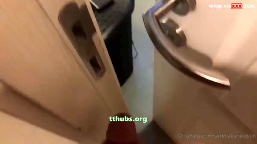 Serena Karakoyun Duşta Sevgiliyle Ayakta Sikis Ifsa