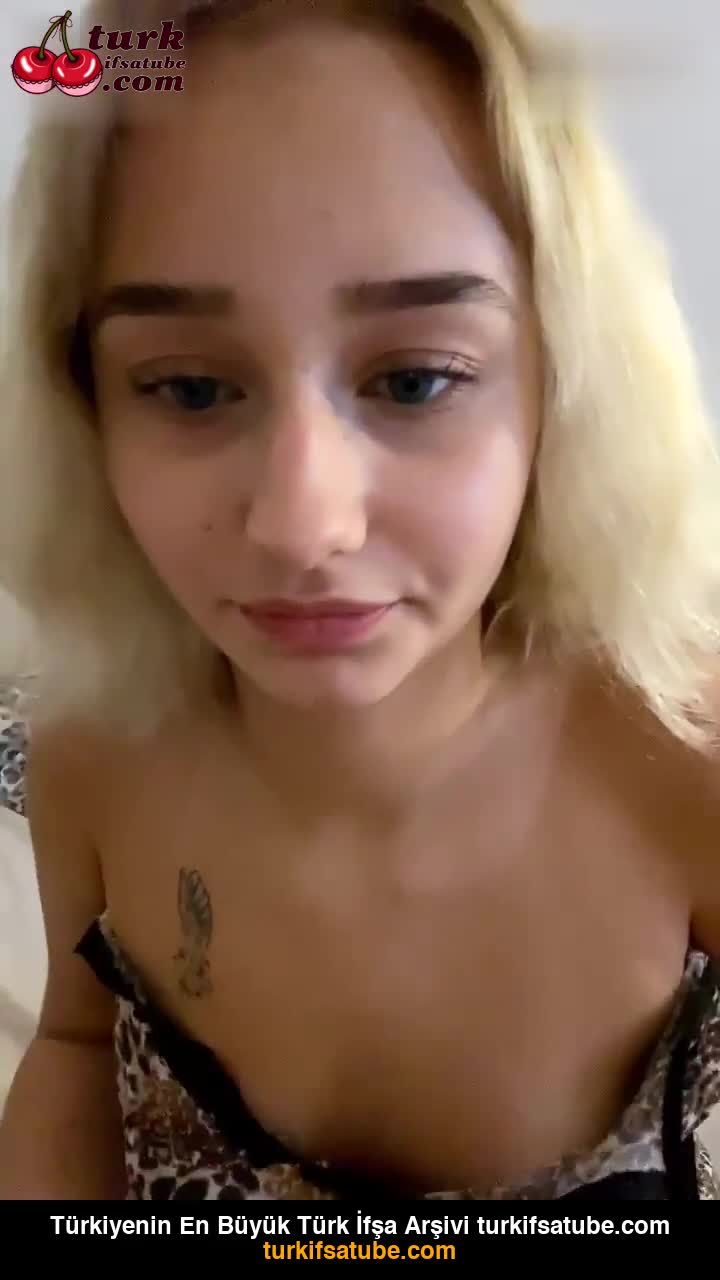 Naz Elbir Göğüs Sallama Dövme Tango Şovu