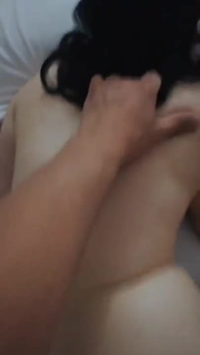 Tolga Zeynep Domalmış Kalça Avuçlama