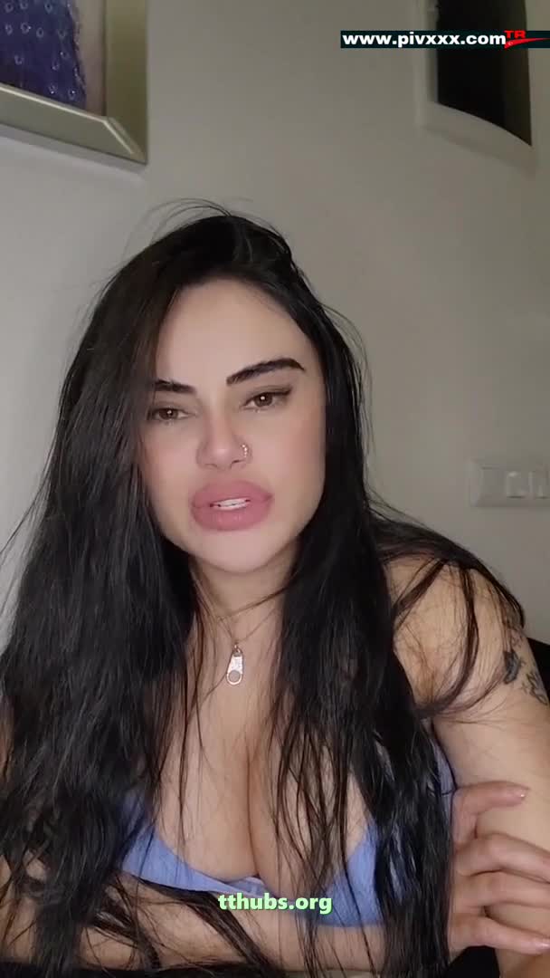 Naz Mila Mavi Bikini Göğüs Avuçlama Videosu