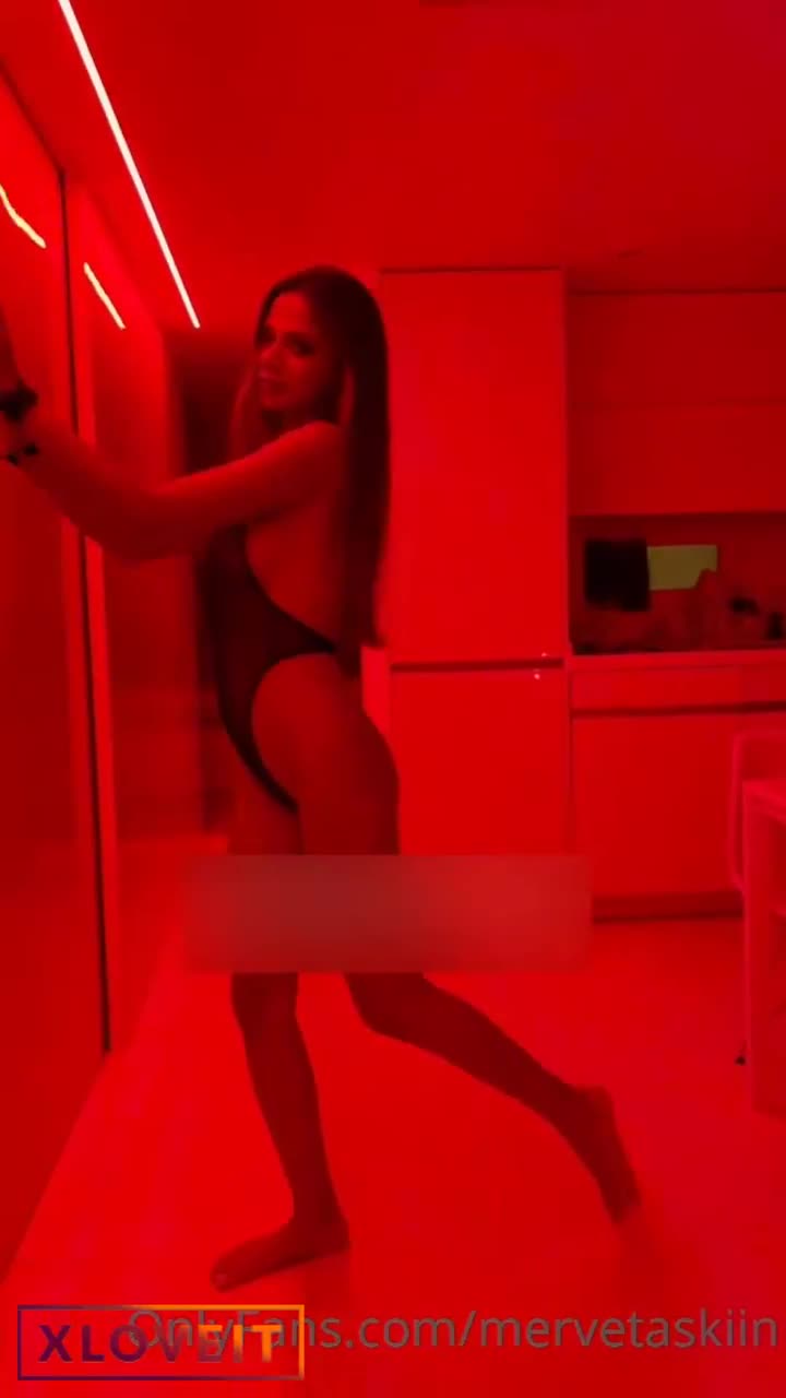 Merve Taşkın Siyah Bikini Göğüs İfşa OnlyFans Leak