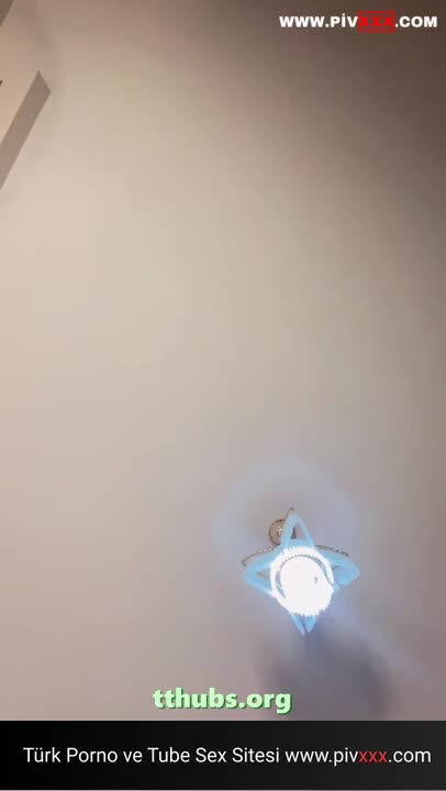 HelloDespina Tango İç Çamaşırını Sıyırıp Soyunuyor