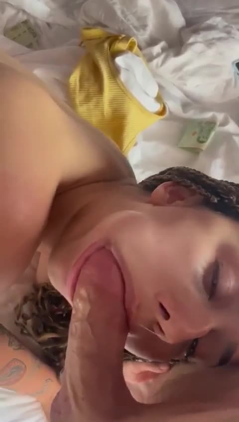 Naz Elbir Dudak Bastırma Anı Tango Ifşası