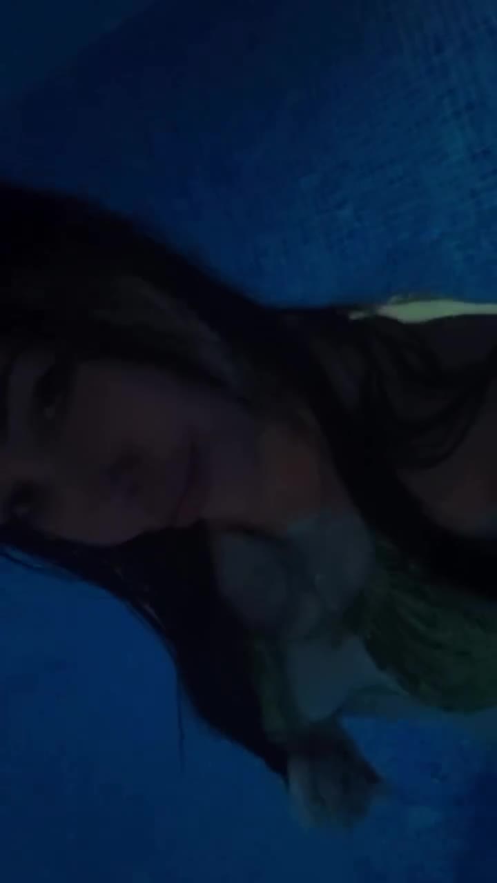 OnlyFans Cansu Bade Taş Selfie Yayın Görüntüleri