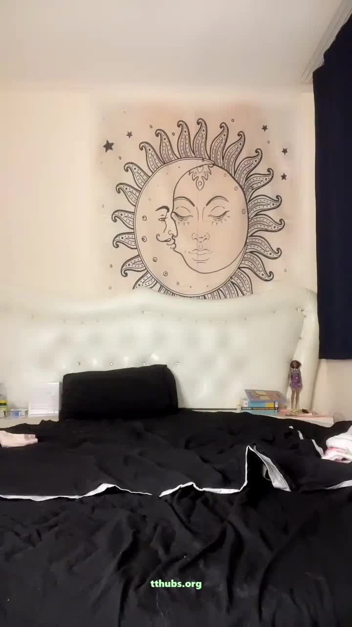 Shawty Dövmeli Yatak Kalca Costuruyor Ifsa