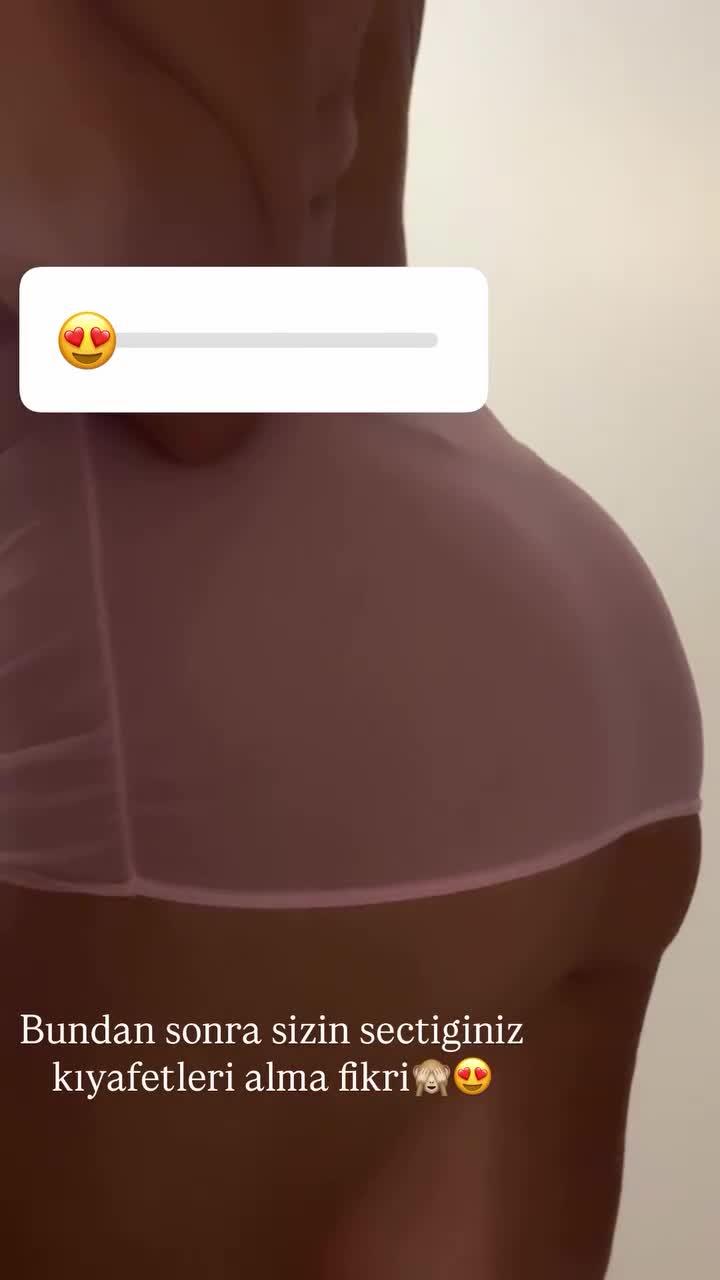 Elif Karaaslan ifsa Şeffaf Kıyafetle Kalçasını Domalttı